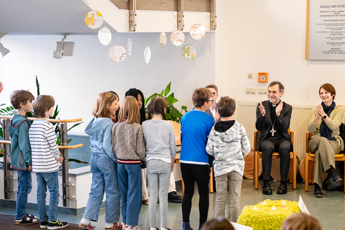 Schulbesuch Blaue Schule